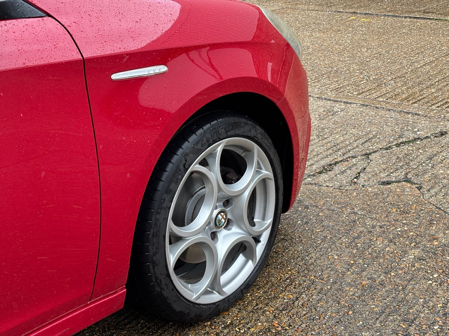 Used Alfa Romeo Giulietta 2011 for sale - 76165376: Photo 12