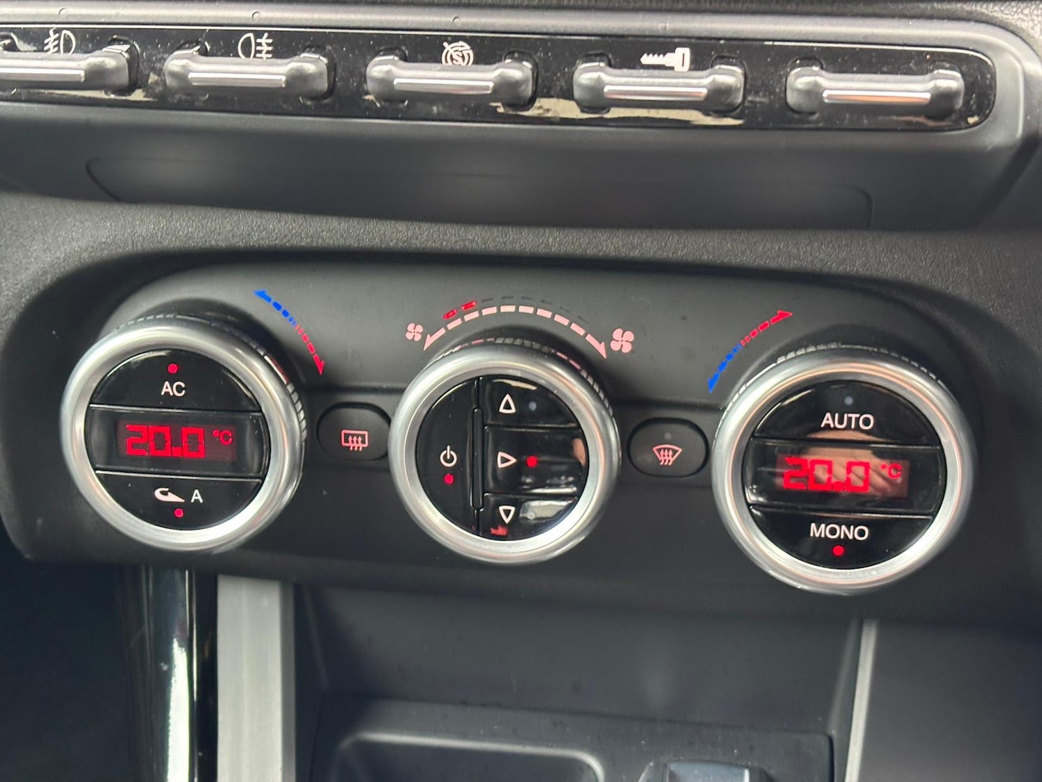 Used Alfa Romeo Giulietta 2011 for sale - 76165376: Photo 25