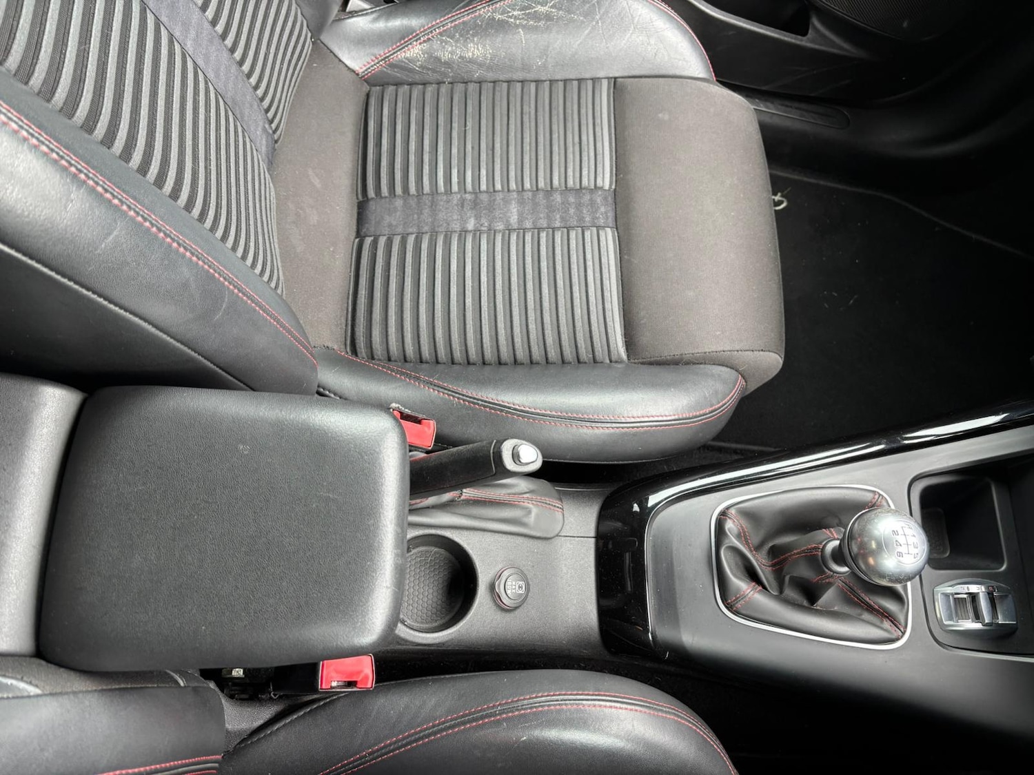 Used Alfa Romeo Giulietta 2011 for sale - 76165376: Photo 28