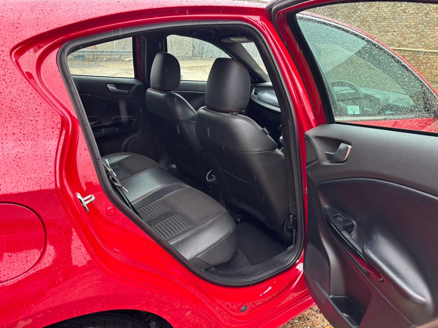 Used Alfa Romeo Giulietta 2011 for sale - 76165376: Photo 33