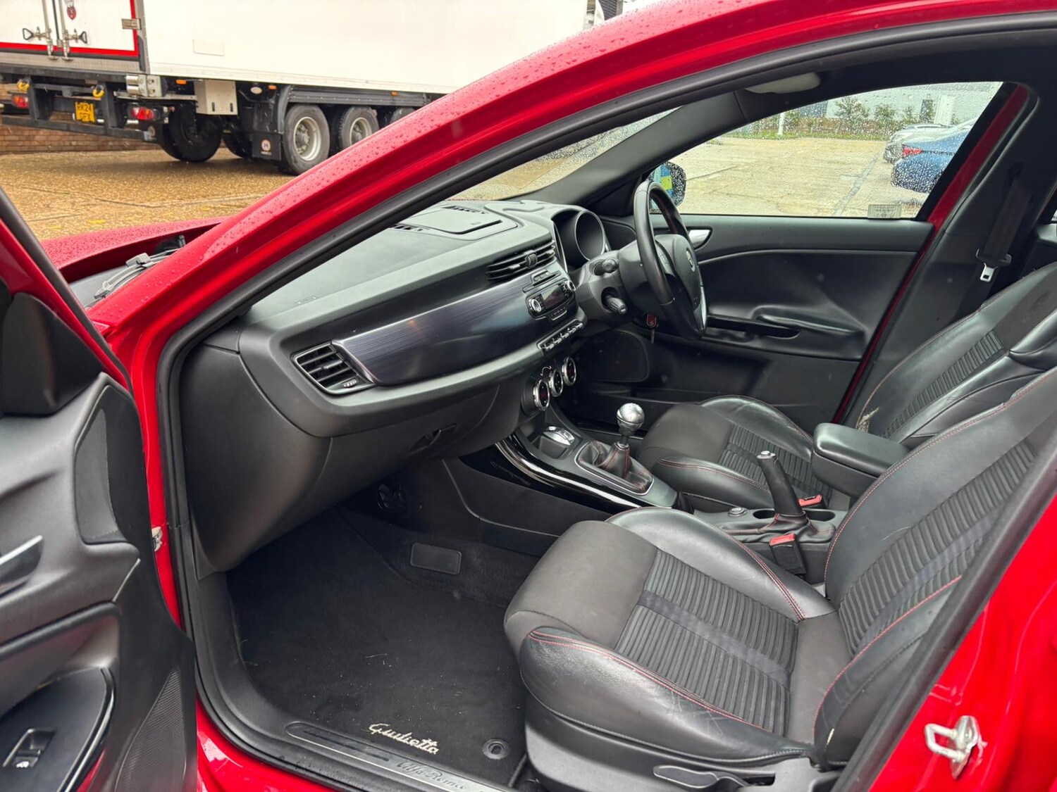 Used Alfa Romeo Giulietta 2011 for sale - 76165376: Photo 44