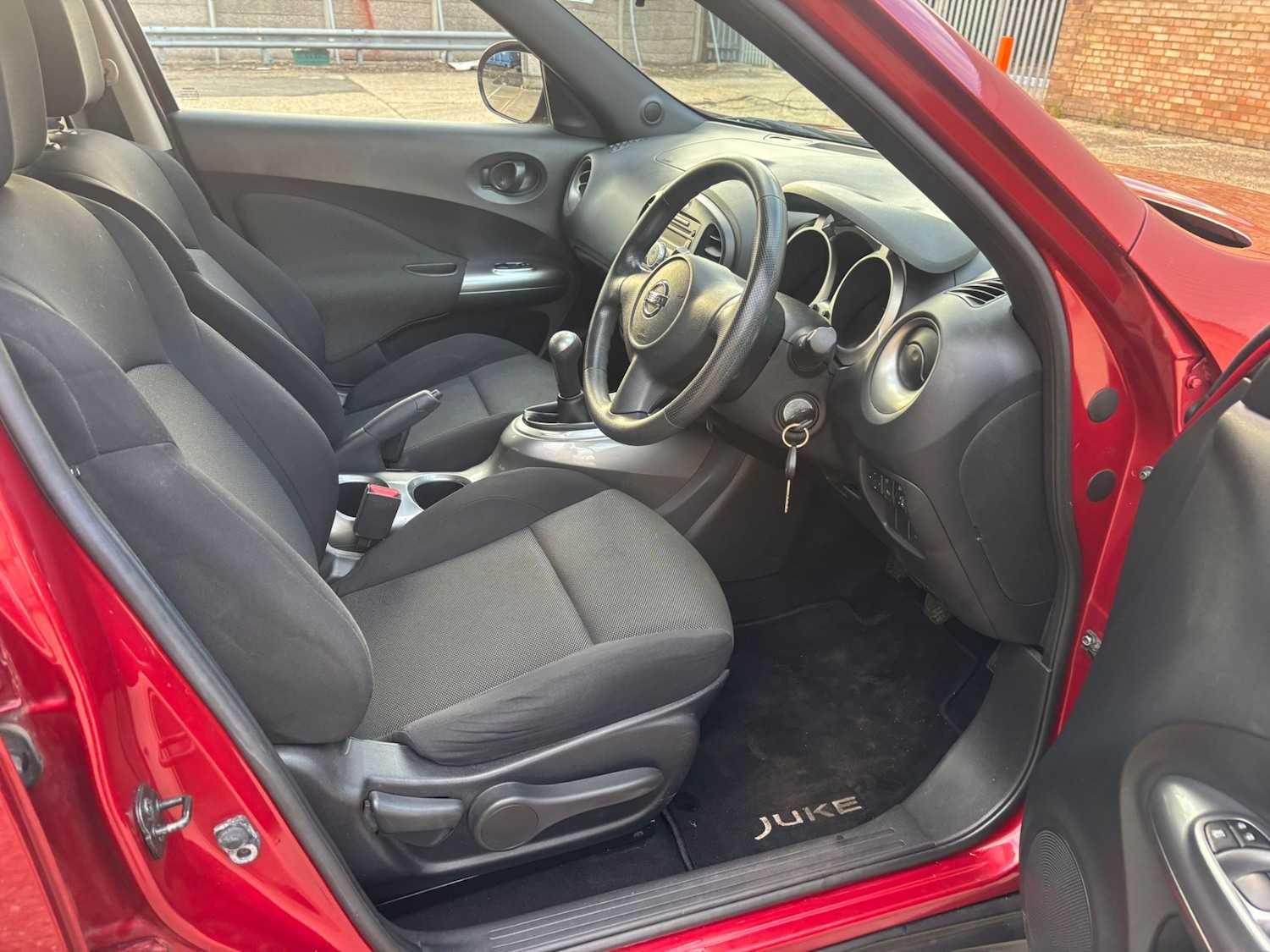 Used Nissan Juke 2010 for sale - 76212193: Photo 10