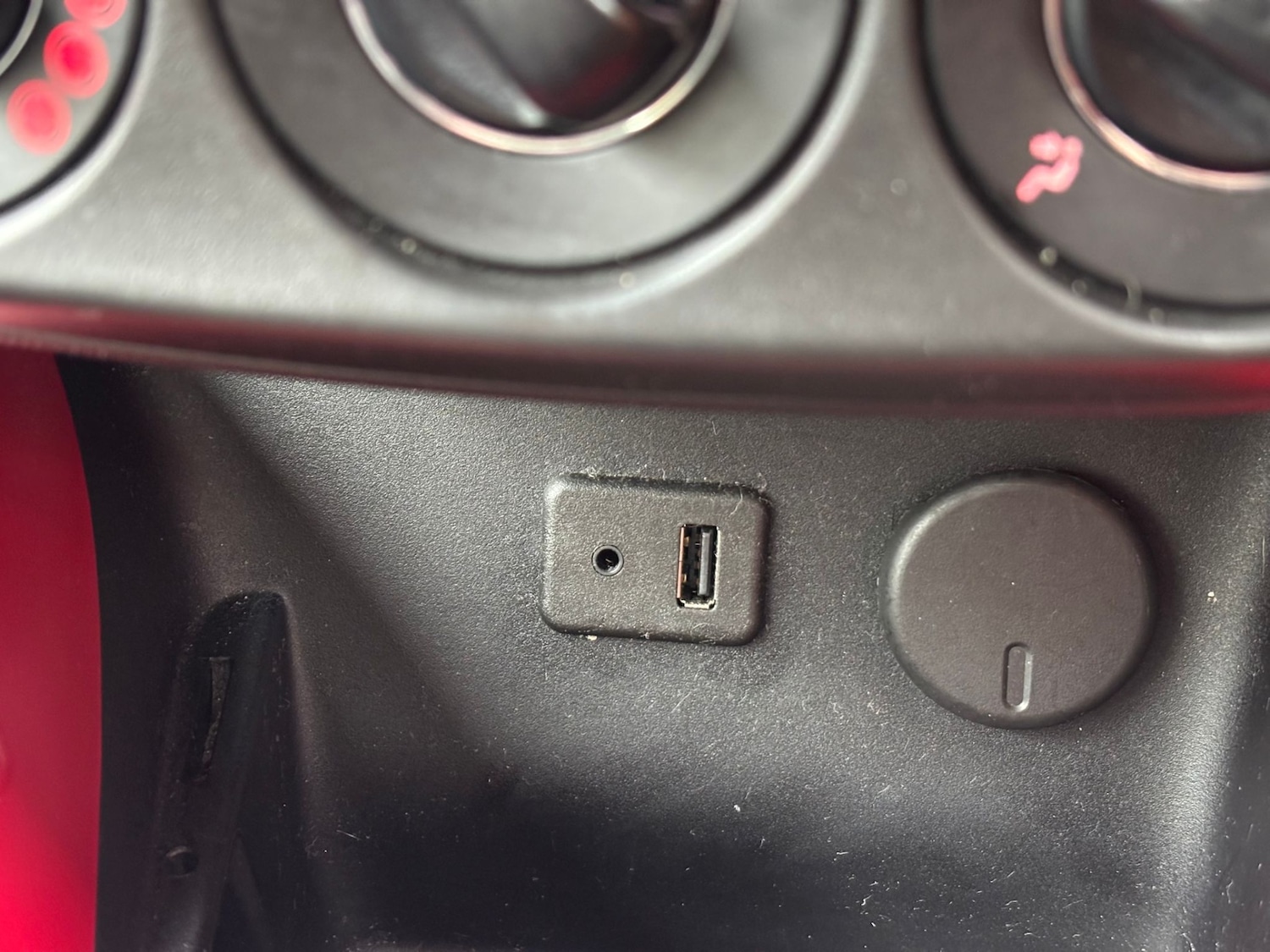 Used Vauxhall ADAM 2013 for sale - 76491818: Photo 26