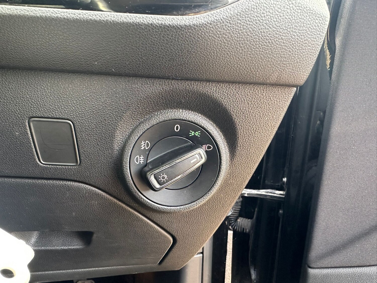 Used SEAT Leon 2017 for sale - 77917530: Photo 21