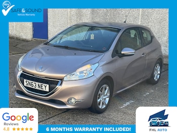 Used Peugeot 208 2013 for sale - 76104044: Photo