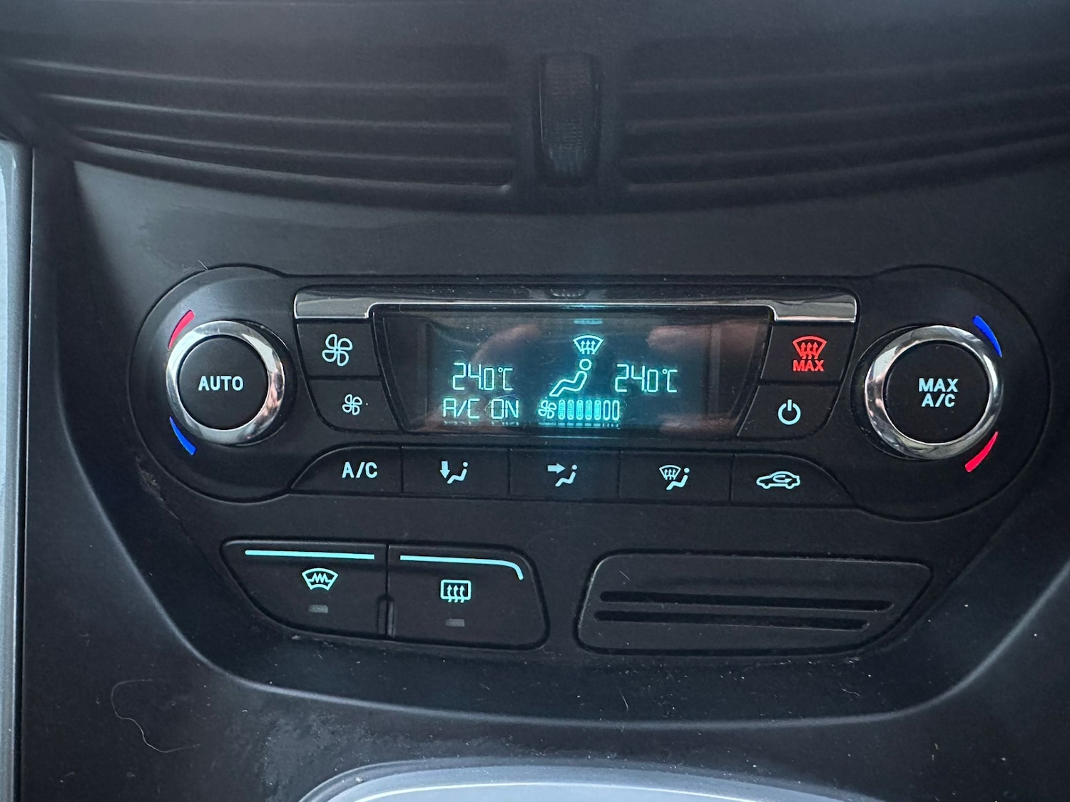 Used Ford C-Max 2013 for sale - 76559586: Photo 13