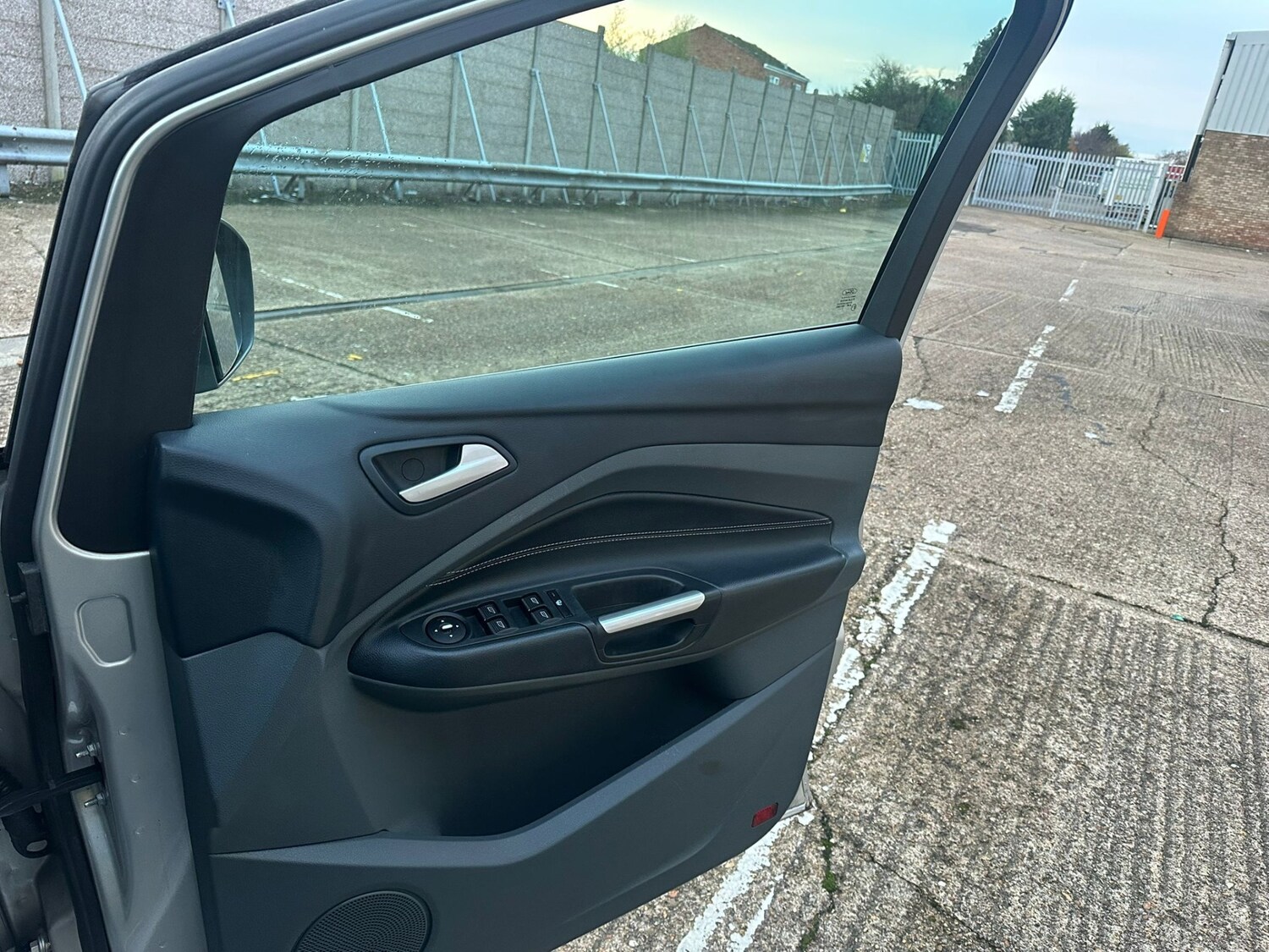 Used Ford C-Max 2013 for sale - 76559586: Photo 20