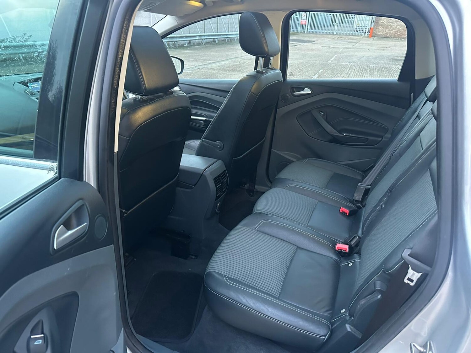 Used Ford C-Max 2013 for sale - 76559586: Photo 31