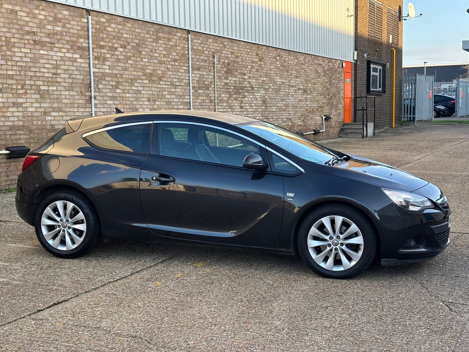 Used Vauxhall Astra GTC 2012 for sale - 76946884: Photo 11