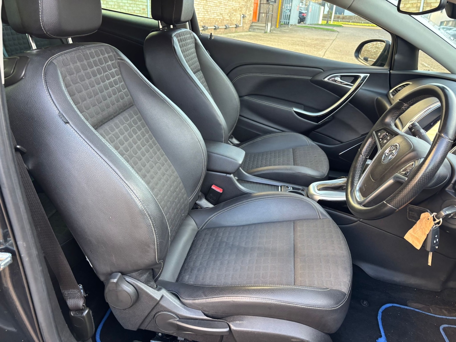 Used Vauxhall Astra GTC 2012 for sale - 76946884: Photo 16