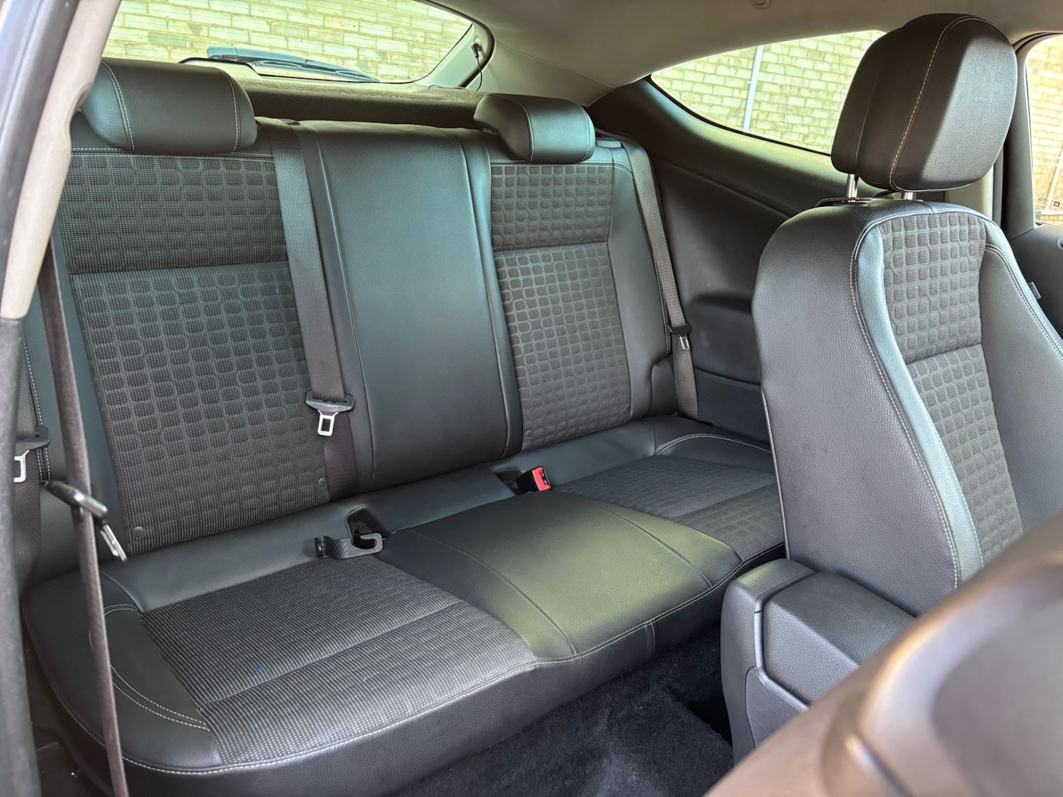 Used Vauxhall Astra GTC 2012 for sale - 76946884: Photo 31