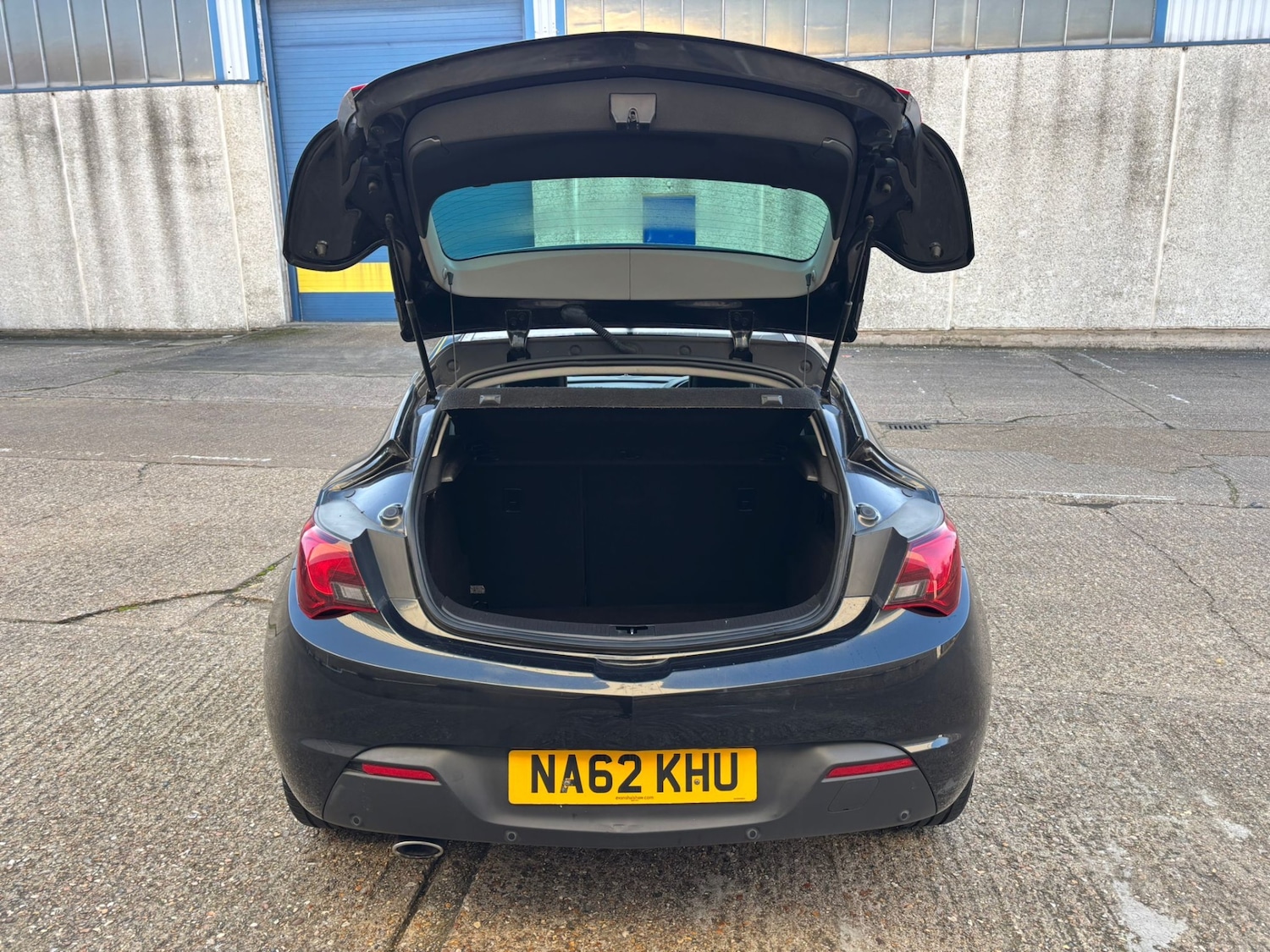 Used Vauxhall Astra GTC 2012 for sale - 76946884: Photo 38