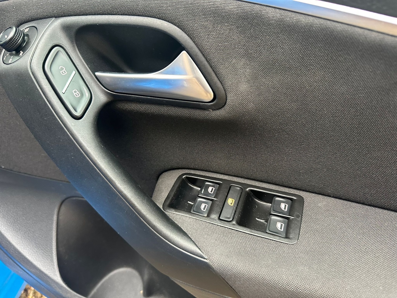 Used Volkswagen Polo 2015 for sale - 77283237: Photo 22