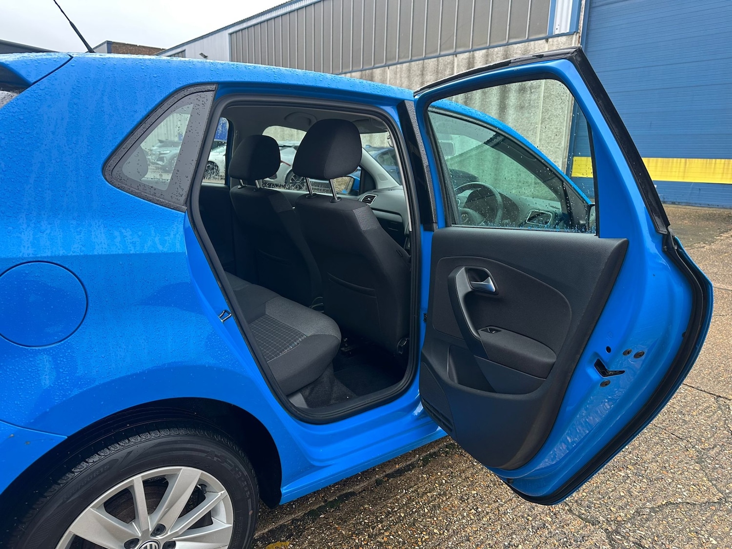 Used Volkswagen Polo 2015 for sale - 77283237: Photo 25