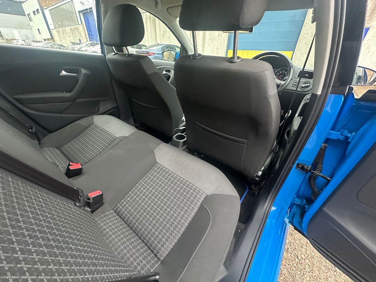 Used Volkswagen Polo 2015 for sale - 77283237: Photo 26