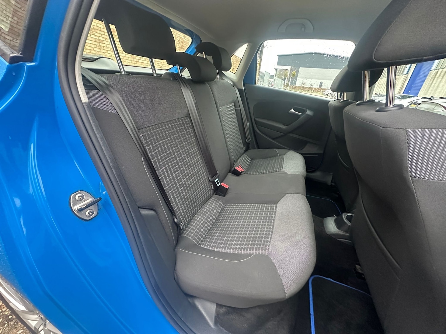 Used Volkswagen Polo 2015 for sale - 77283237: Photo 27