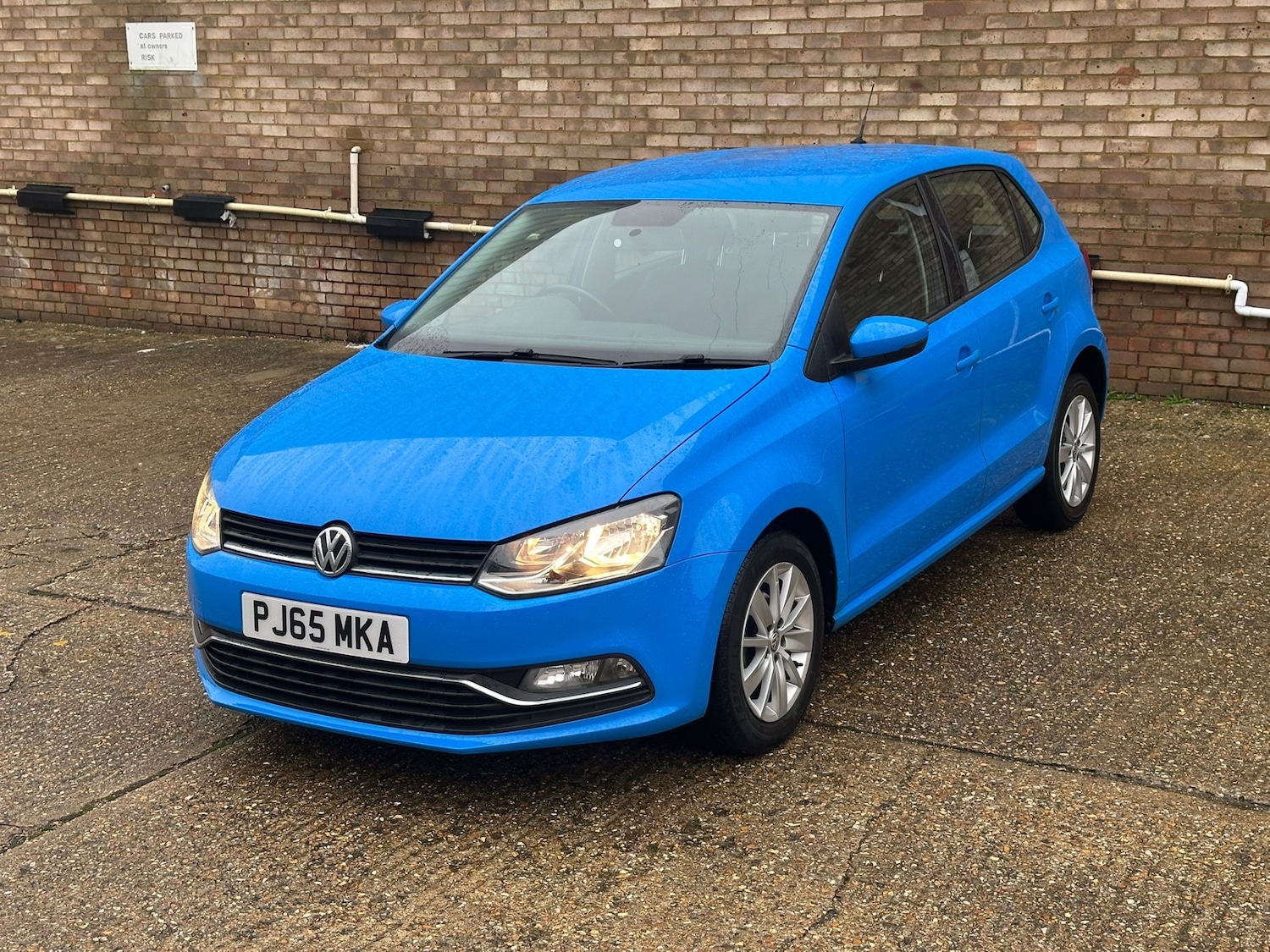 Used Volkswagen Polo 2015 for sale - 77283237: Photo 3