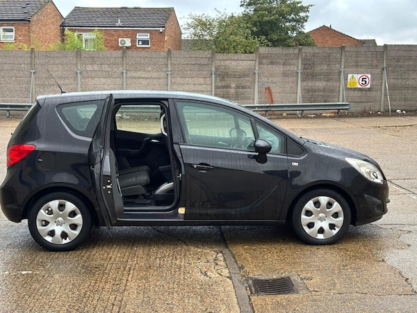 Used Vauxhall Meriva 2011 for sale - 75729952: Photo 27