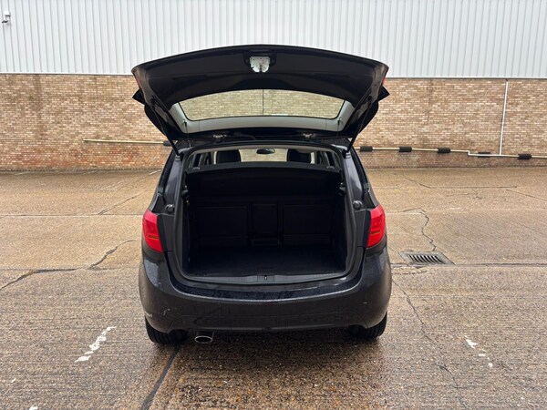 Used Vauxhall Meriva 2011 for sale - 75729952: Photo 34