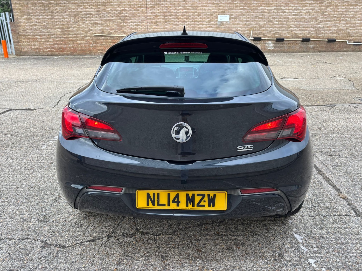 Vehicle 29