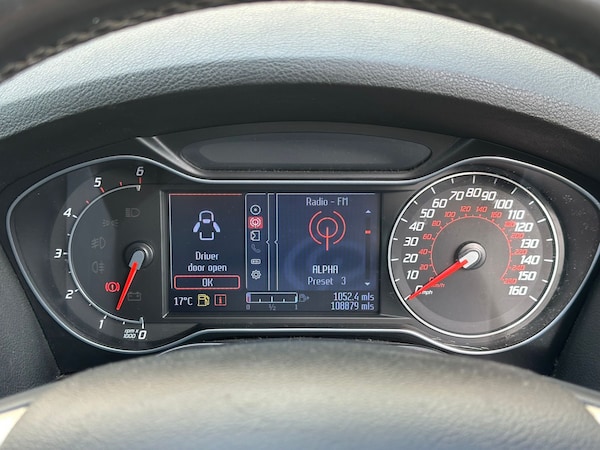 Used Ford S-Max 2011 for sale - 76143306: Photo 18