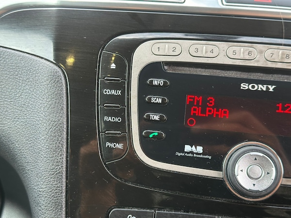 Used Ford S-Max 2011 for sale - 76143306: Photo 20