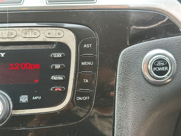 Used Ford S-Max 2011 for sale - 76143306: Photo 21