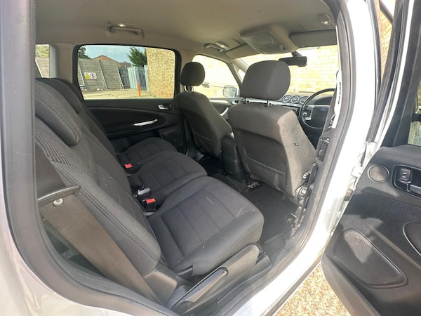 Used Ford S-Max 2011 for sale - 76143306: Photo 28
