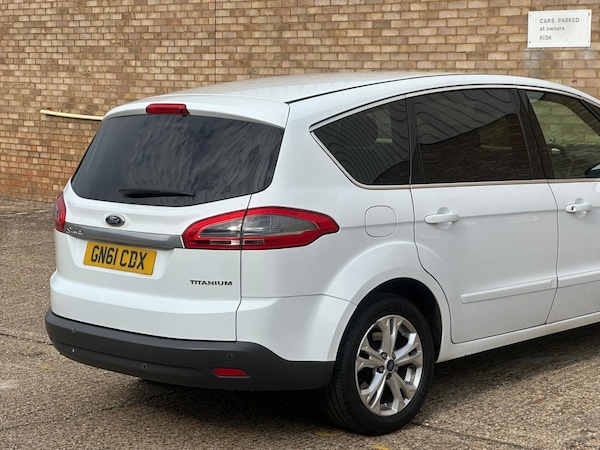Used Ford S-Max 2011 for sale - 76143306: Photo 31