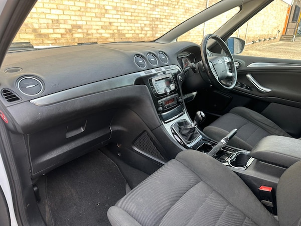 Used Ford S-Max 2011 for sale - 76143306: Photo 43