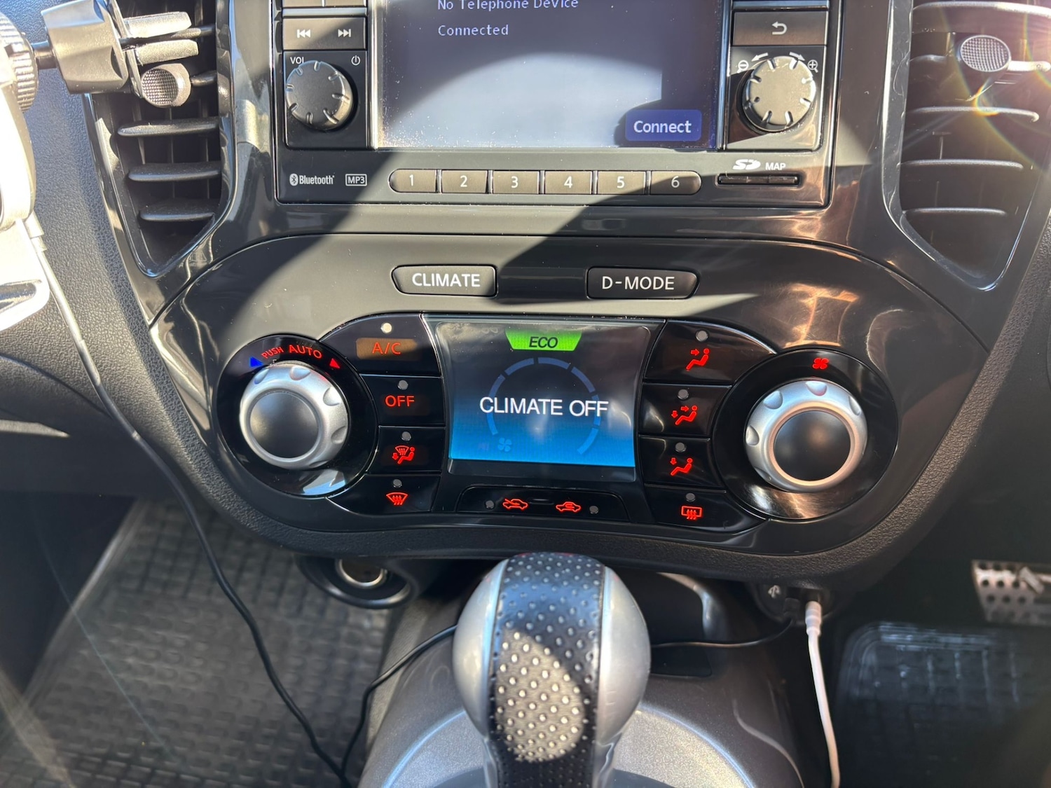 Used Nissan Juke 2011 for sale - 78218686: Photo 24