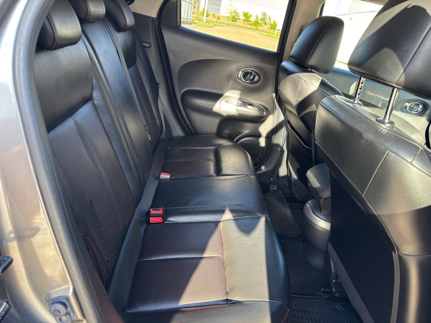 Used Nissan Juke 2011 for sale - 78218686: Photo 30