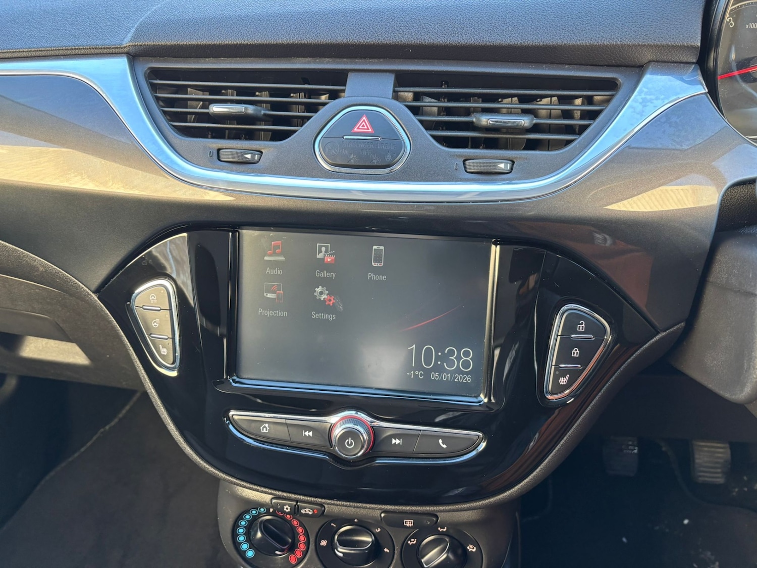 Used Vauxhall Corsa 2017 for sale - 77104737: Photo 19