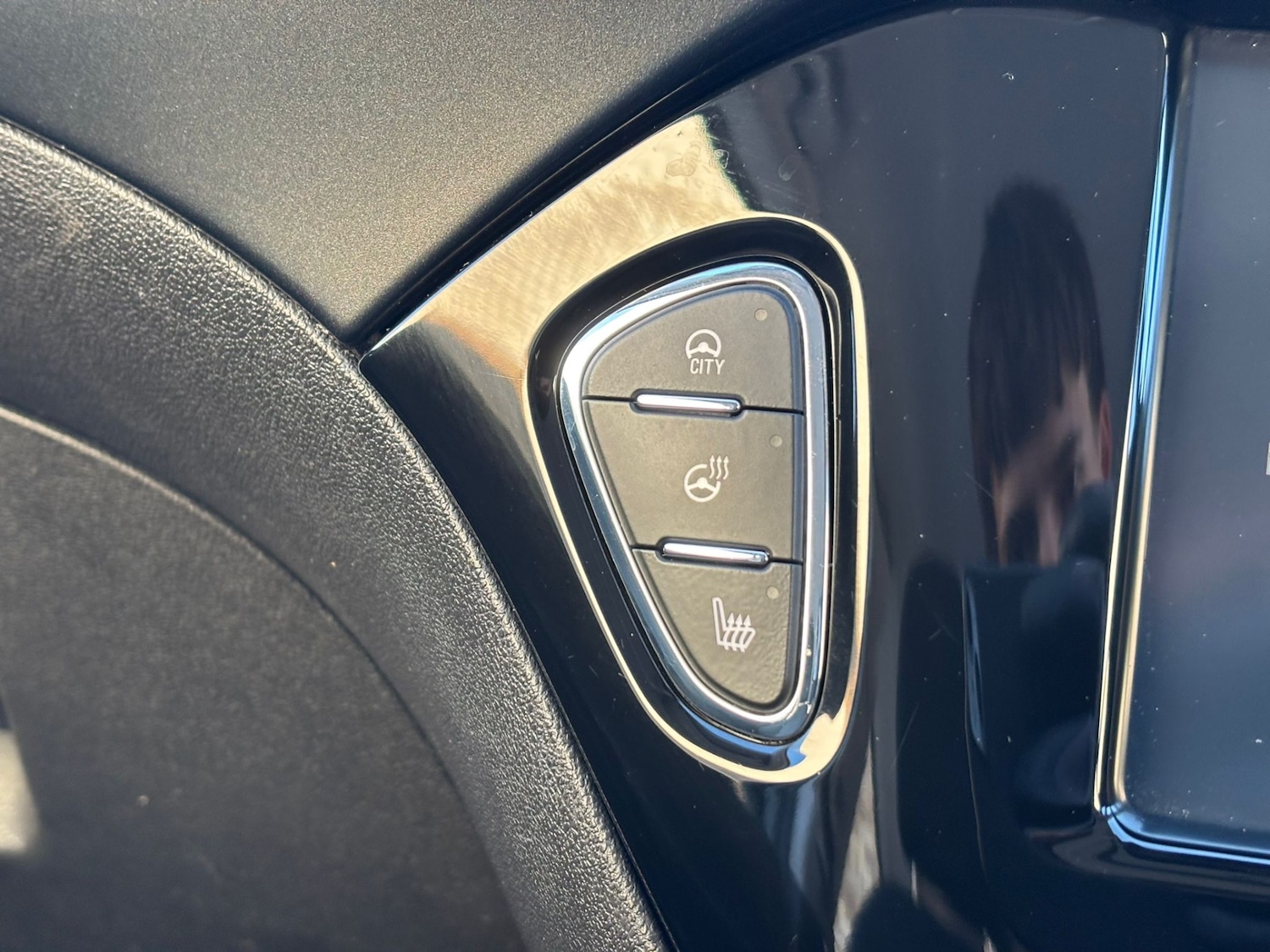 Used Vauxhall Corsa 2017 for sale - 77104737: Photo 20