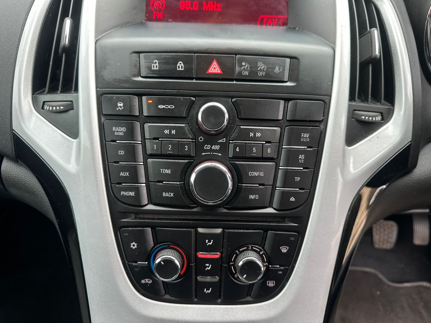 Used Vauxhall Astra 2012 for sale - 76346198: Photo 17