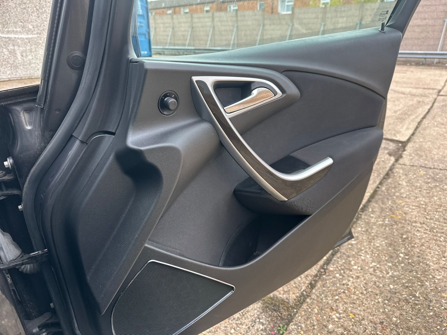 Used Vauxhall Astra 2012 for sale - 76346198: Photo 21