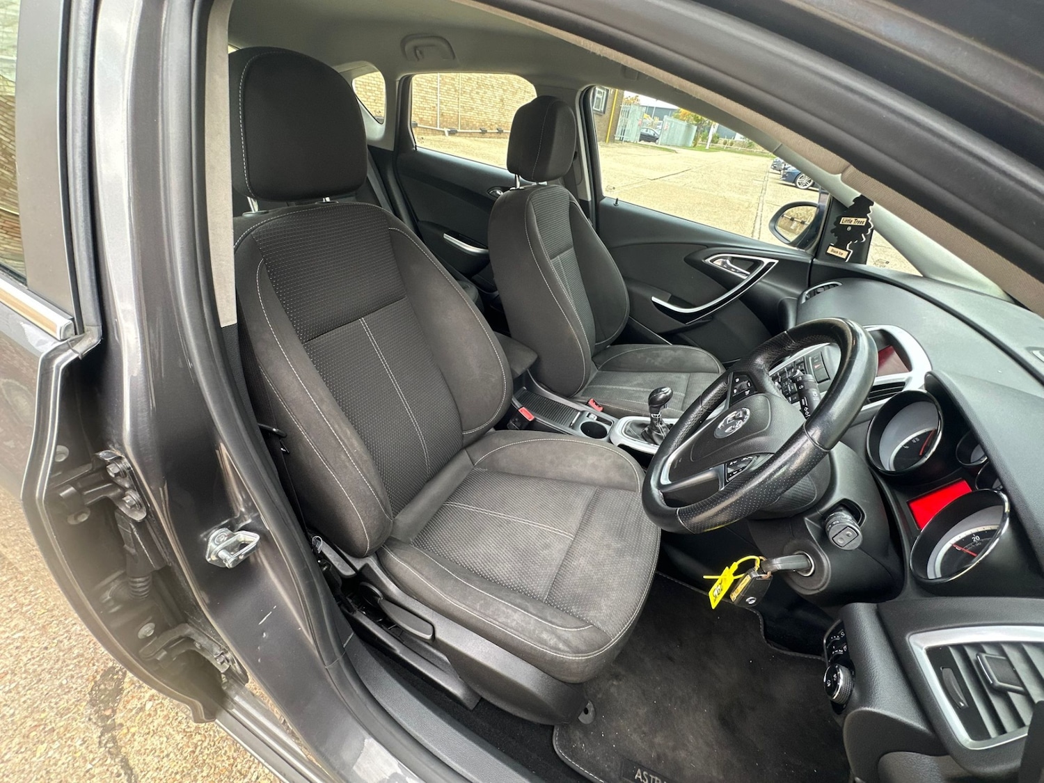 Used Vauxhall Astra 2012 for sale - 76346198: Photo 22