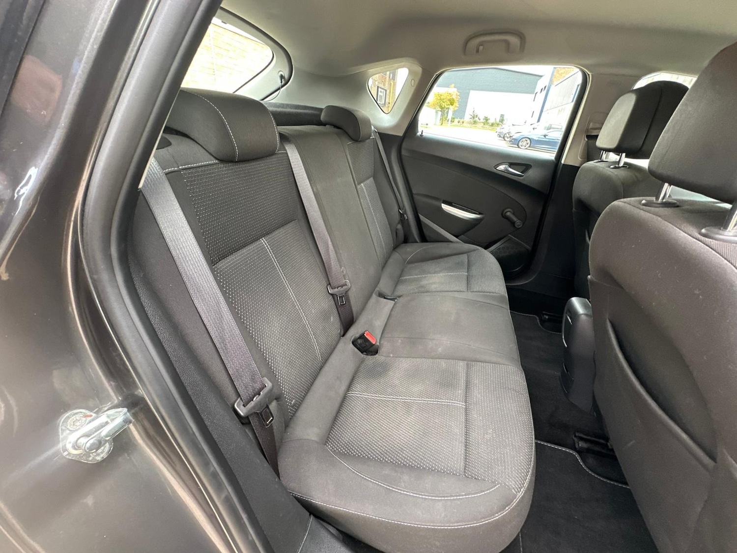 Used Vauxhall Astra 2012 for sale - 76346198: Photo 26