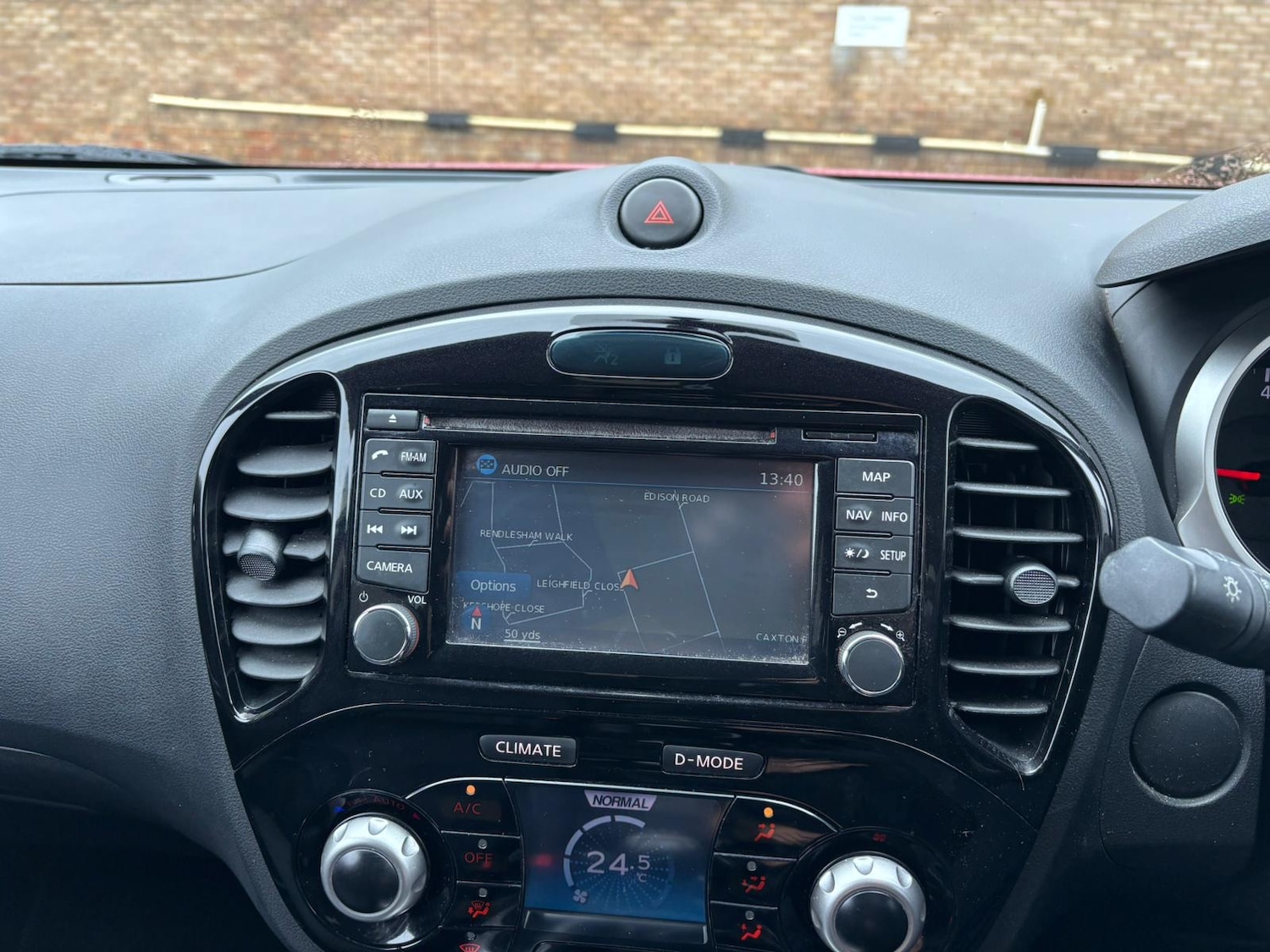 Used Nissan Juke 2014 for sale - 76165404: Photo 18