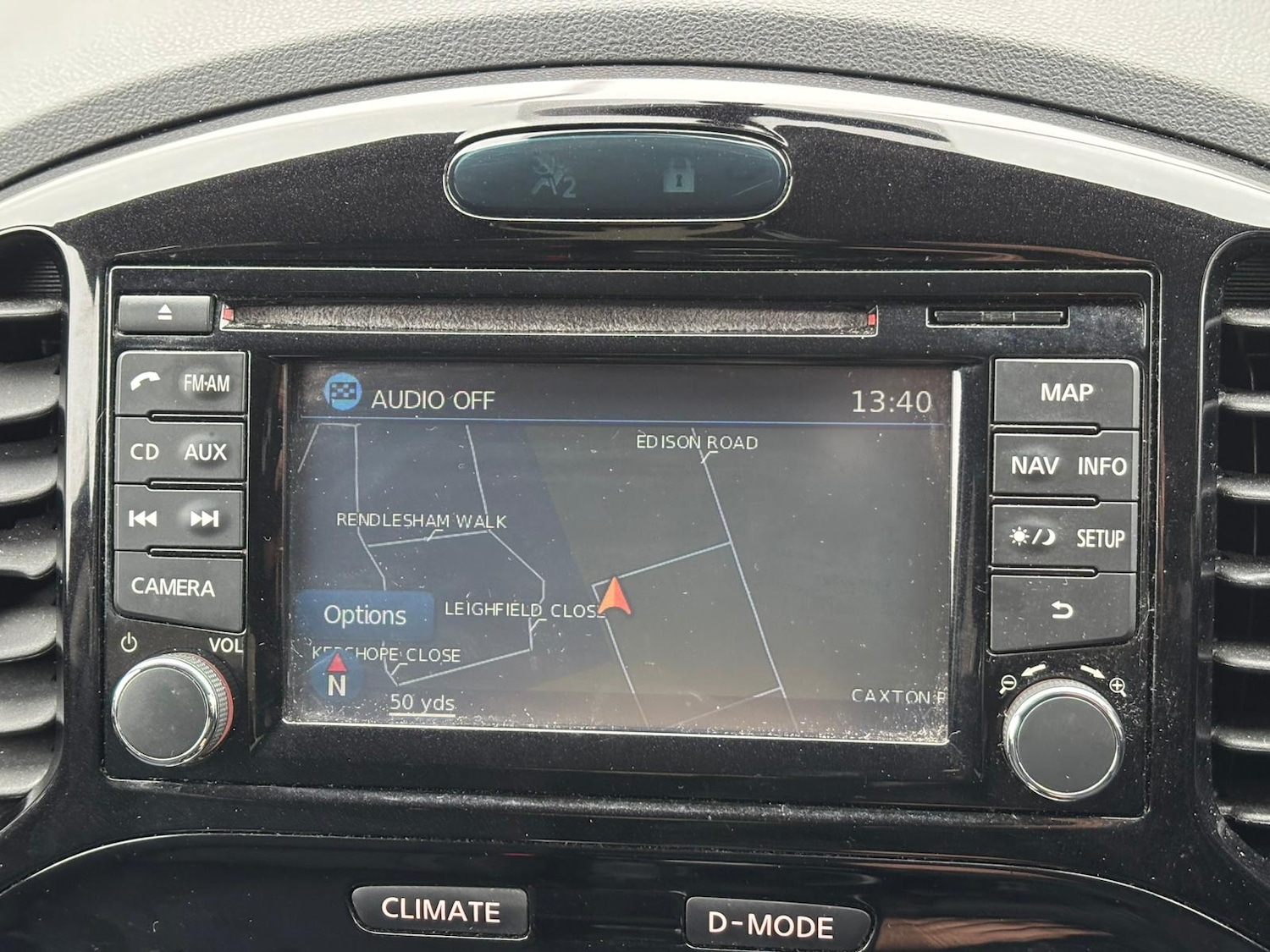 Used Nissan Juke 2014 for sale - 76165404: Photo 19
