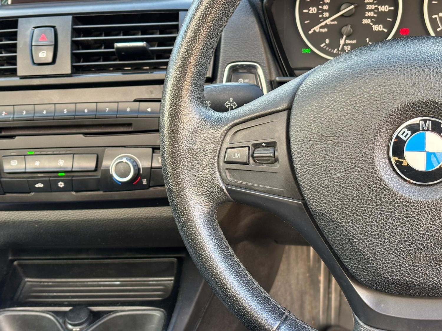 Used BMW 1 Series 2011 for sale - 77394006: Photo 19