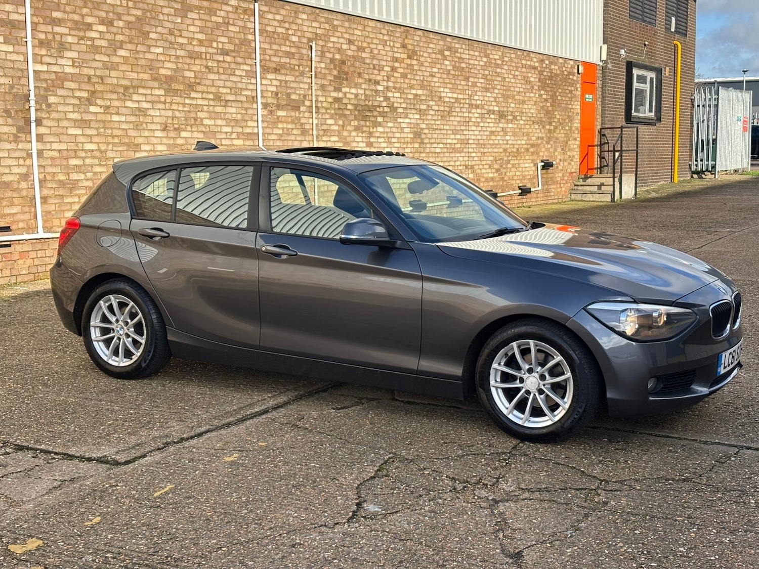 Used BMW 1 Series 2011 for sale - 77394006: Photo 9