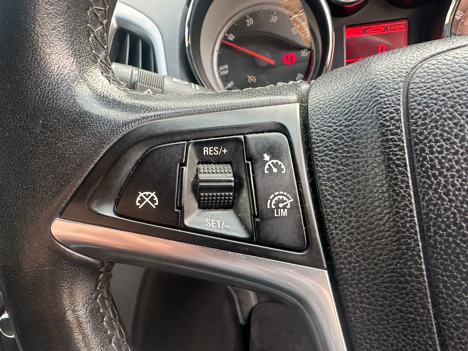 Used Vauxhall Astra GTC 2015 for sale - 77504385: Photo 18