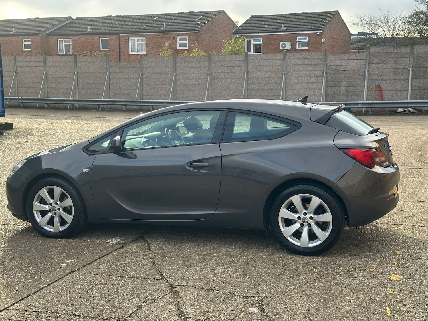 Used Vauxhall Astra GTC 2015 for sale - 77504385: Photo 38