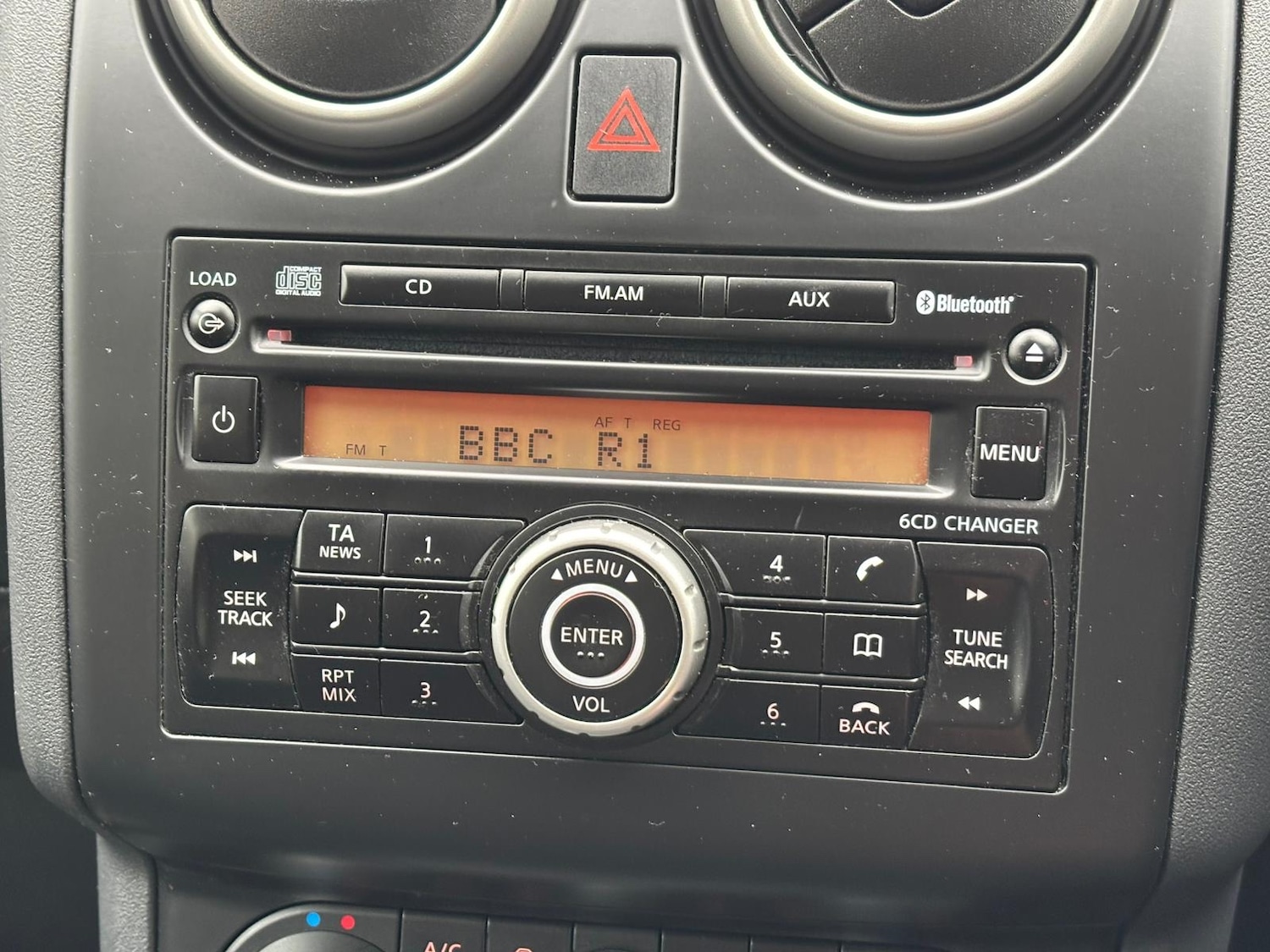 Used Nissan Qashqai 2010 for sale - 76165421: Photo 21