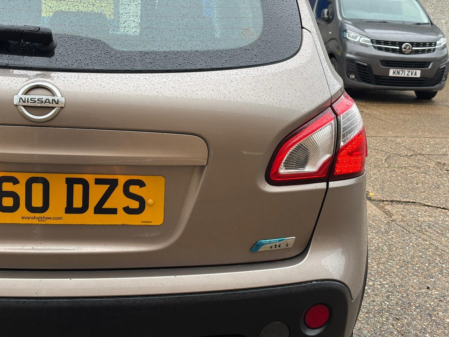 Used Nissan Qashqai 2010 for sale - 76165421: Photo 34