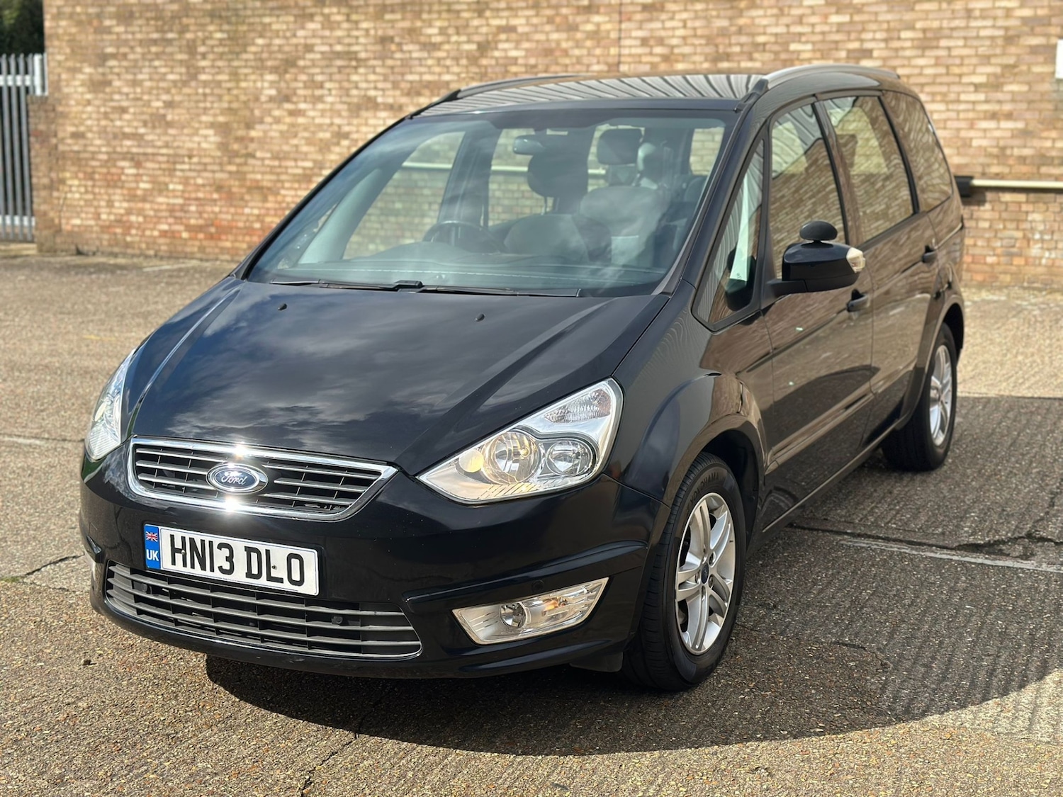 Used Ford Galaxy 2013 for sale - 78026453: Photo 3