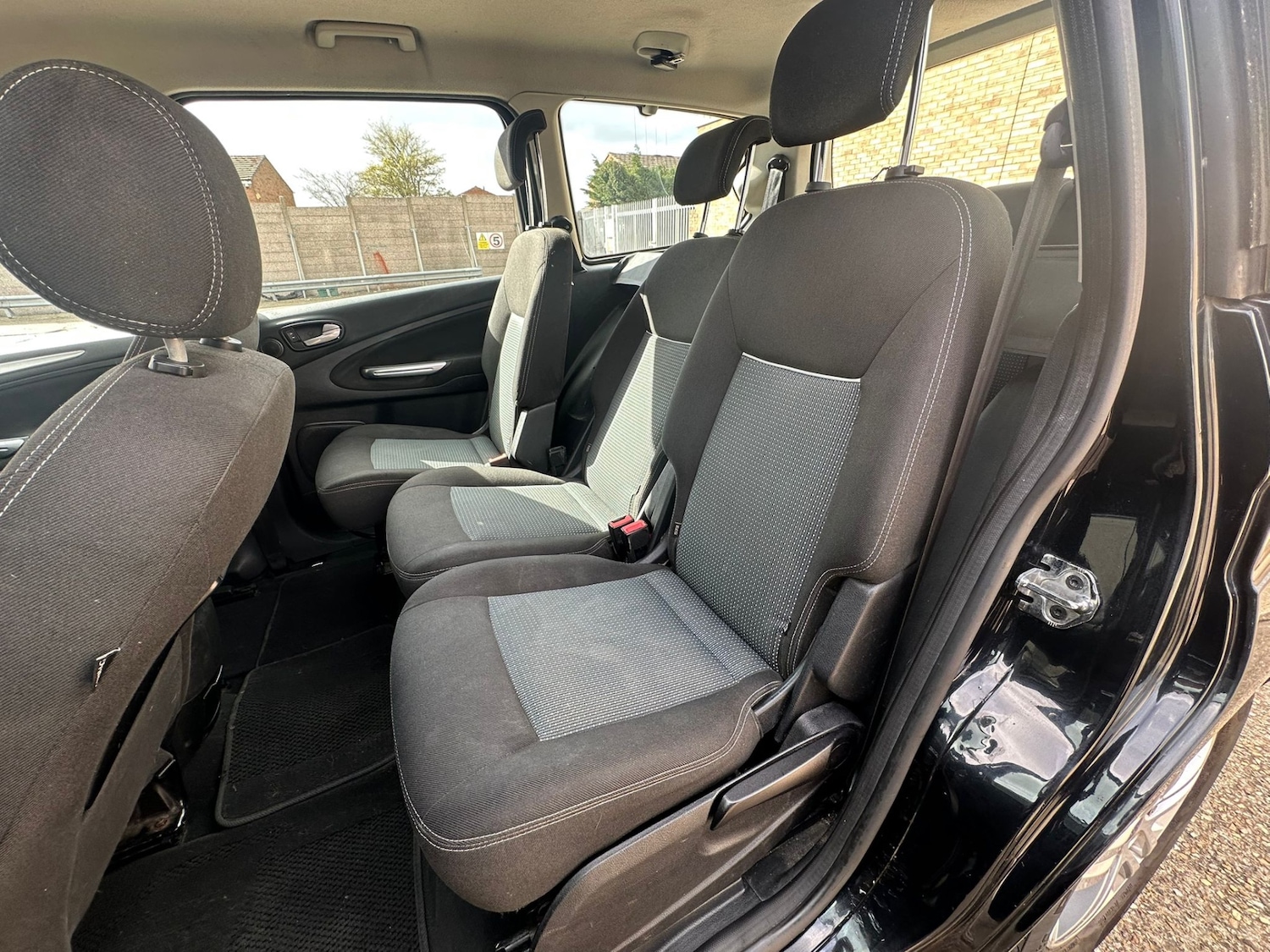 Used Ford Galaxy 2013 for sale - 78026453: Photo 42