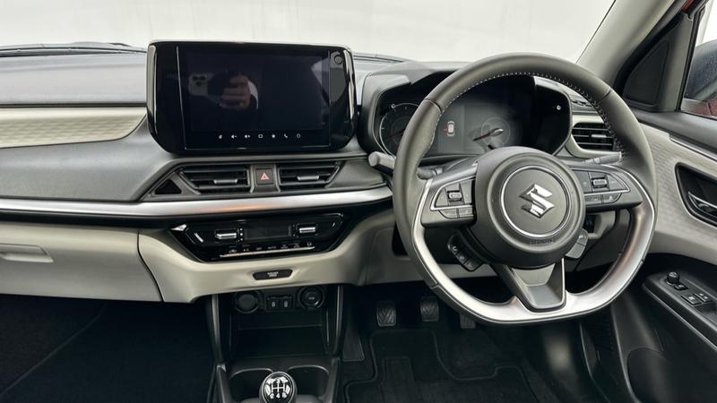 Used Suzuki Swift for sale - 77983621: Photo 4