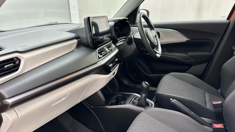 Used Suzuki Swift for sale - 77983621: Photo 40